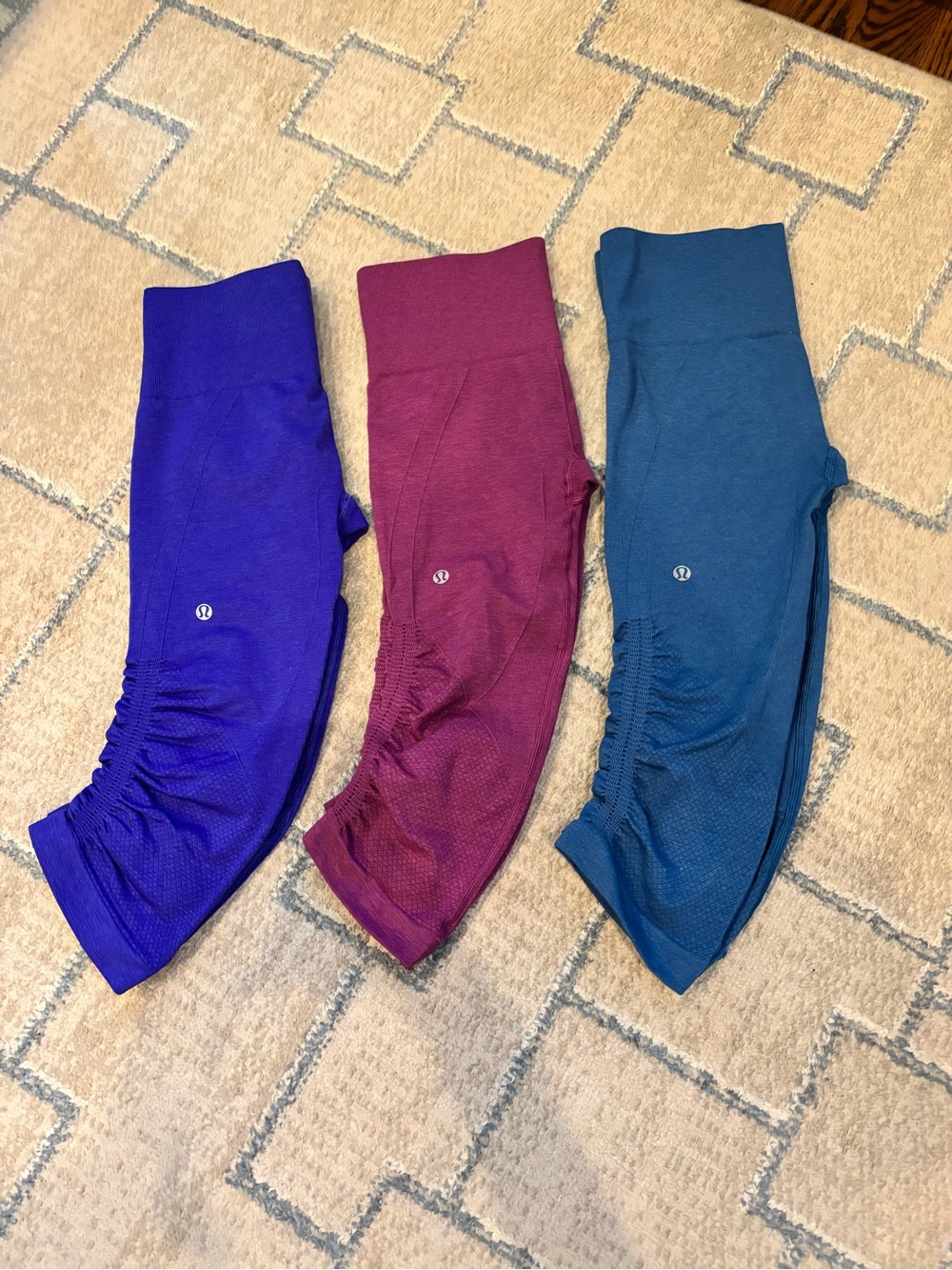 lululemon athletica Flow Ruched Crop Leggings - Purple, Berry, Teal